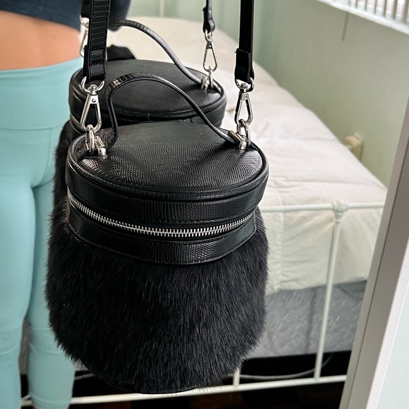 Handbags - Brand new black fur purse